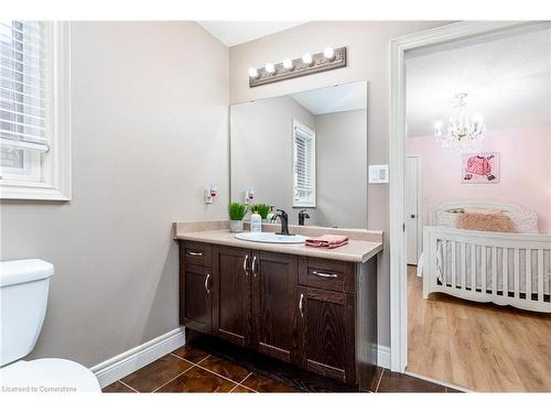 240 Cloverleaf Drive, Ancaster, ON - Indoor Photo Showing Bathroom