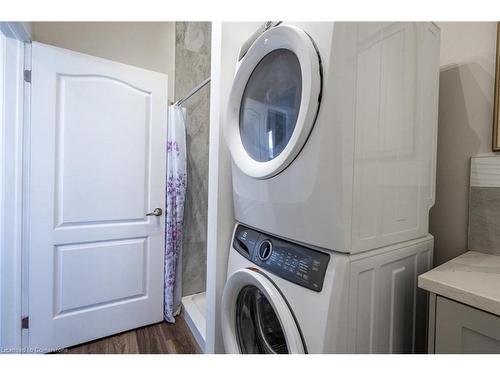 302-4 Barton Street, Hamilton, ON - Indoor Photo Showing Laundry Room