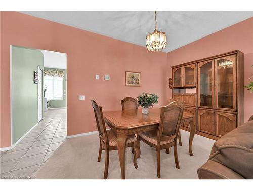 244 Silverbirch Boulevard, Mount Hope, ON - Indoor Photo Showing Dining Room