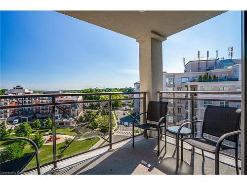 801-3000 Creekside Drive, Dundas, ON - Outdoor With Balcony With View With Exterior