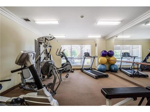 801-3000 Creekside Drive, Dundas, ON - Indoor Photo Showing Gym Room