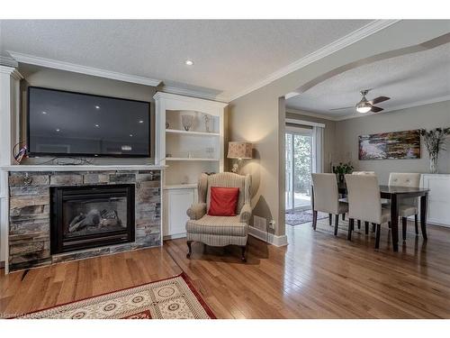 989 North Shore Boulevard W, Burlington, ON - Indoor With Fireplace