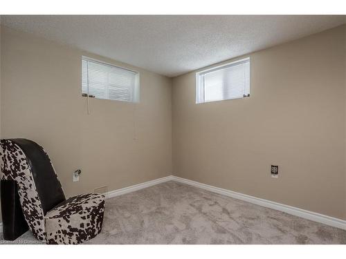 989 North Shore Boulevard W, Burlington, ON - Indoor Photo Showing Other Room