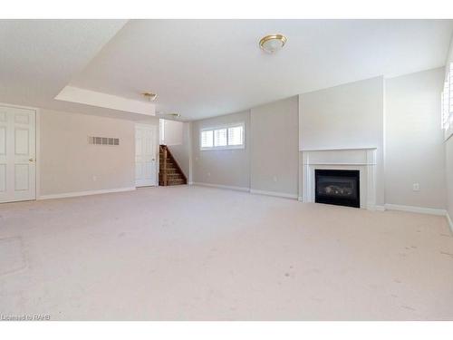 34-4400 Millcroft Park Drive, Burlington, ON - Indoor With Fireplace