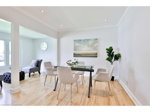 82 King Street, Milton, ON - Indoor Photo Showing Dining Room