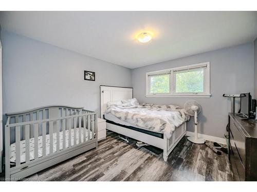 20 Collier Road N, Thorold, ON - Indoor Photo Showing Bedroom