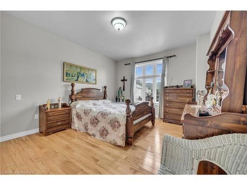 1291 Hwy 8, Stoney Creek, ON - Indoor Photo Showing Bedroom