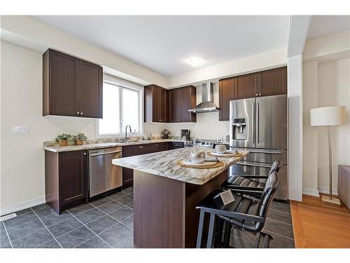 29 Basswood Crescent, Caledonia, ON - Indoor Photo Showing Kitchen