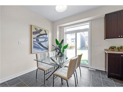 29 Basswood Crescent, Caledonia, ON - Indoor Photo Showing Dining Room