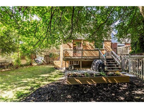 1216 Consort Crescent, Burlington, ON - Outdoor