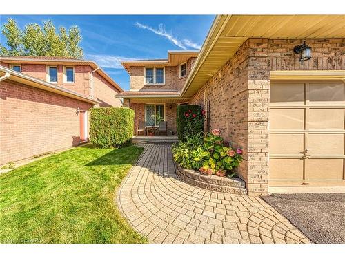 143 Briarsdale Crescent, Welland, ON - Outdoor With Deck Patio Veranda