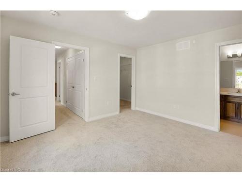 2 Bromley Drive, St. Catharines, ON - Indoor Photo Showing Other Room