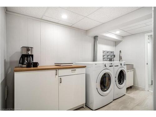 540 Niagara Street, St. Catharines, ON - Indoor Photo Showing Laundry Room