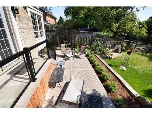 24 John Street E, Waterdown, ON - Outdoor