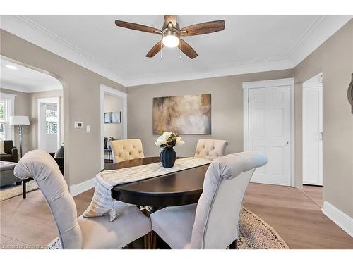 145 Connaught Avenue N, Hamilton, ON - Indoor Photo Showing Dining Room