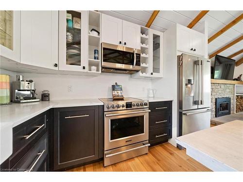 2411 Shurie Road, Smithville, ON - Indoor Photo Showing Kitchen With Stainless Steel Kitchen