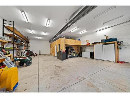 2411 Shurie Road, Smithville, ON - Indoor Photo Showing Garage