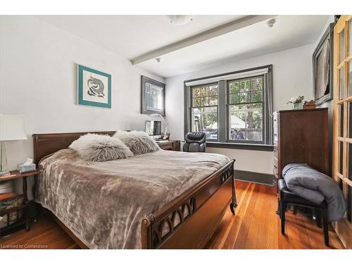 65 Queen Street, St. Catharines, ON - Indoor Photo Showing Bedroom