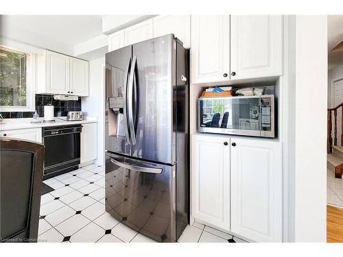 251 Alderlea Avenue, Hamilton, ON - Indoor Photo Showing Kitchen