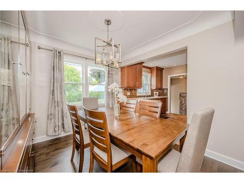 976 Danforth Avenue, Burlington, ON - Indoor Photo Showing Dining Room