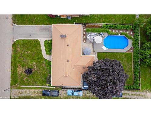 976 Danforth Avenue, Burlington, ON - Outdoor With In Ground Pool