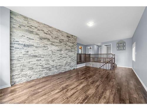 949 Tartan Court, Kitchener, ON - Indoor Photo Showing Other Room