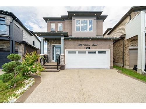 949 Tartan Court, Kitchener, ON - Outdoor With Facade