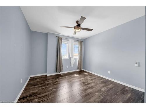 949 Tartan Court, Kitchener, ON - Indoor Photo Showing Other Room