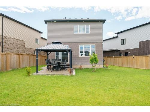 949 Tartan Court, Kitchener, ON - Outdoor With Exterior