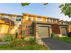 8-4194 Longmoor Drive  Burlington, ON L7L 5E3