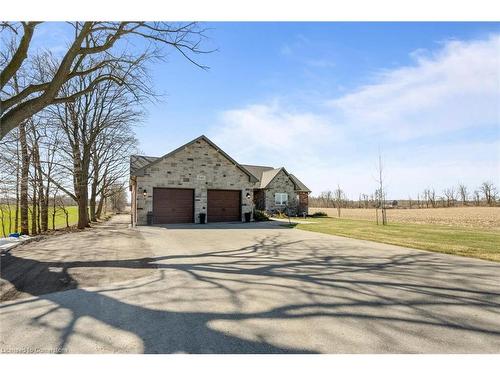 940 Concession 8 Road W, Hamilton, ON - Outdoor