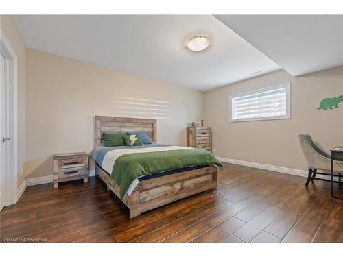 940 Concession 8 Road W, Hamilton, ON - Indoor Photo Showing Bedroom