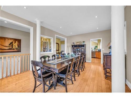 45 Bell Avenue, Grimsby, ON - Indoor Photo Showing Dining Room