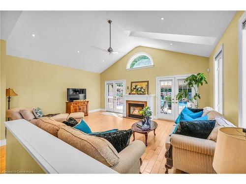 45 Bell Avenue, Grimsby, ON - Indoor Photo Showing Living Room With Fireplace