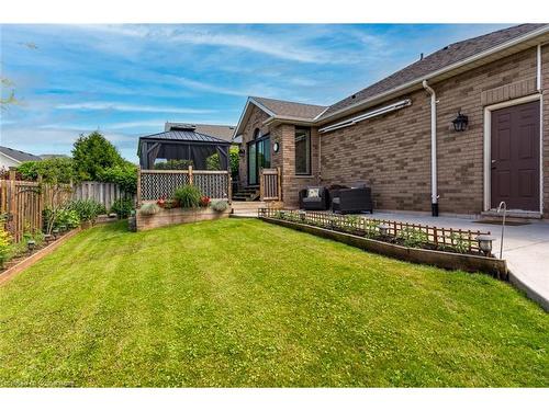 91 Hedge Lawn Drive, Grimsby, ON - Outdoor