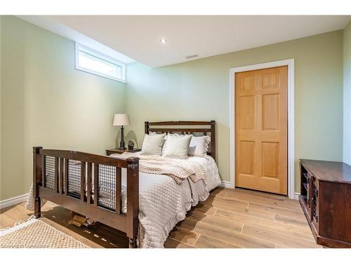 399 Old Brock Road, Flamborough, ON - Indoor Photo Showing Bedroom