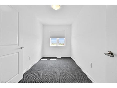 42-61 Soho Street, Stoney Creek, ON - Indoor Photo Showing Other Room