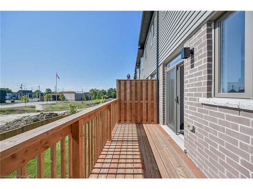 42-61 Soho Street, Stoney Creek, ON - Outdoor With Balcony With Exterior