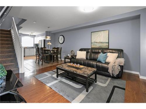 6-1328 Upper Sherman Avenue, Hamilton, ON - Indoor Photo Showing Living Room