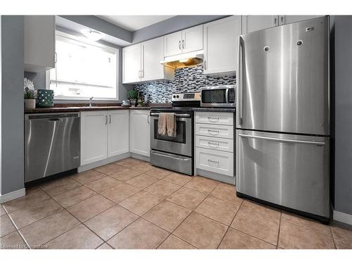 6-1328 Upper Sherman Avenue, Hamilton, ON - Indoor Photo Showing Kitchen With Stainless Steel Kitchen With Double Sink