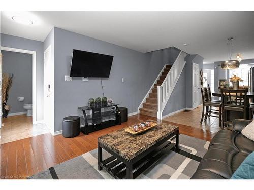 6-1328 Upper Sherman Avenue, Hamilton, ON - Indoor Photo Showing Living Room