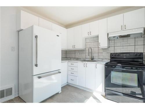 34 Sumach Street, Hamilton, ON - Indoor Photo Showing Kitchen