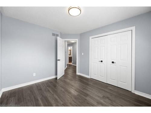 7852 Sabine Drive, Niagara Falls, ON - Indoor Photo Showing Other Room