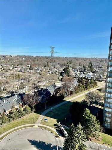 1507-1270 Maple Crossing Boulevard, Burlington, ON - Outdoor With View