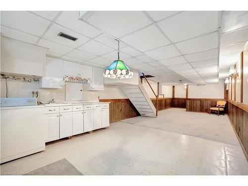 3770 Huntington Avenue, Windsor, ON - Indoor Photo Showing Laundry Room