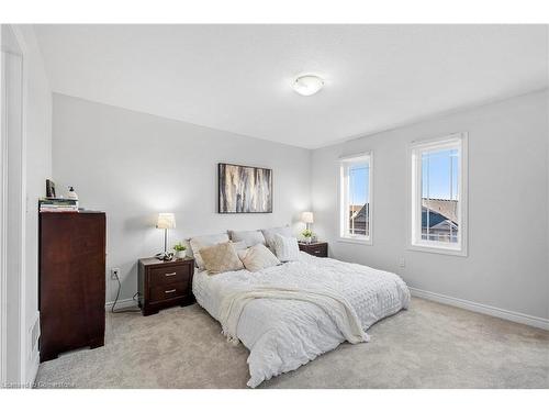 49 Crossings Way, Hannon, ON - Indoor Photo Showing Bedroom