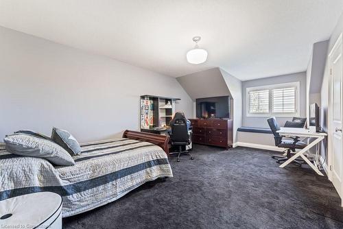 1467 Book Road W, Ancaster, ON - Indoor Photo Showing Bedroom