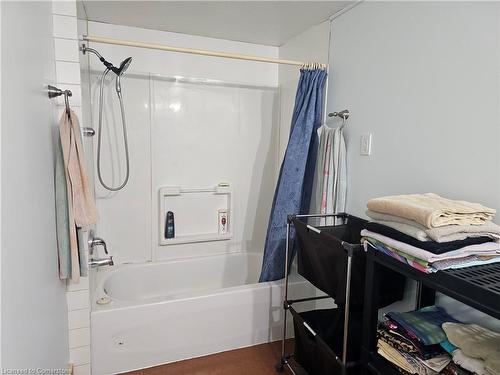 295 Killaly Street E, Port Colborne, ON - Indoor Photo Showing Bathroom