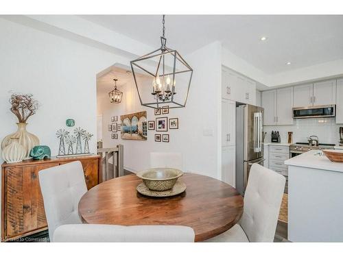 47-288 Glover Road, Stoney Creek, ON - Indoor Photo Showing Dining Room