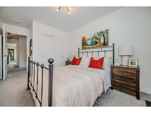 47-288 Glover Road, Stoney Creek, ON - Indoor Photo Showing Bedroom